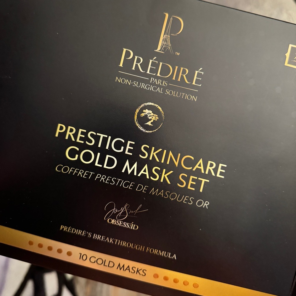 10 Gold Mask Set- New in Box